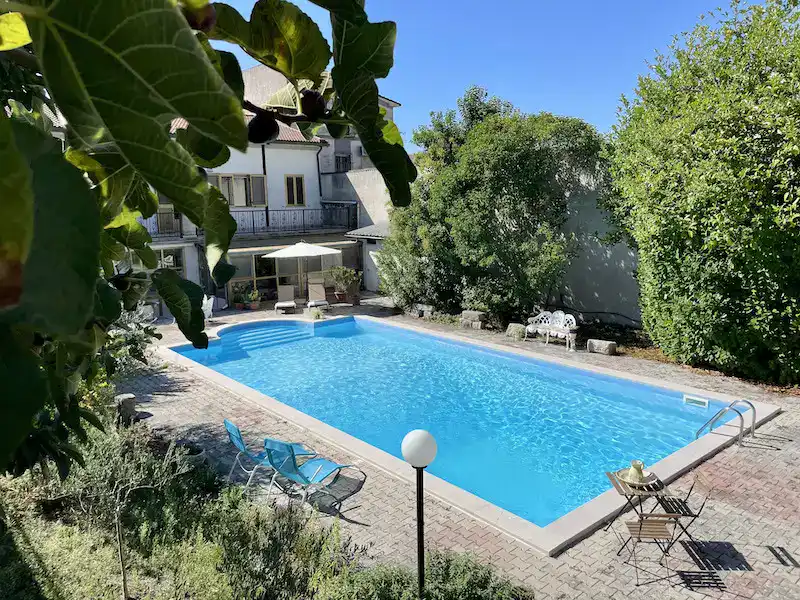 La Vita Sukha coliving coworking retreats