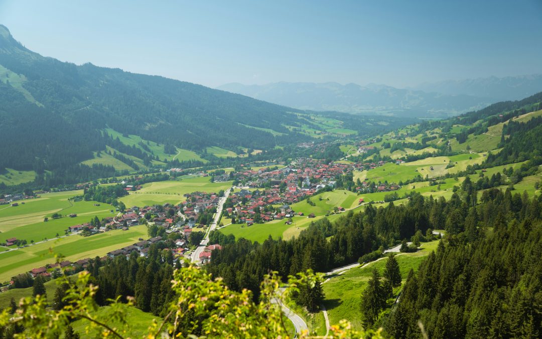 Rural Regeneration Italy: How Remote Workers and Slow Travel Support Small Villages